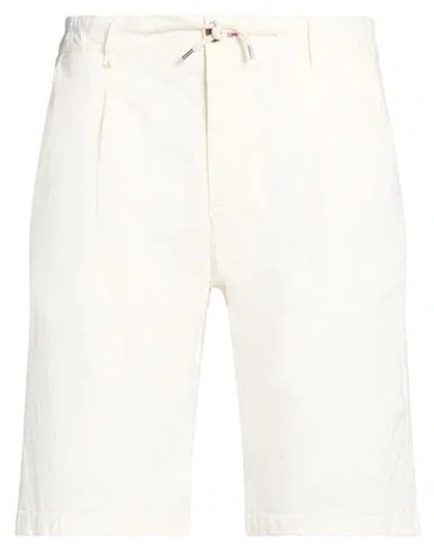 Berna Man Shorts & Bermuda Shorts Cream Size 38 Linen, Cotton, Elastane In White