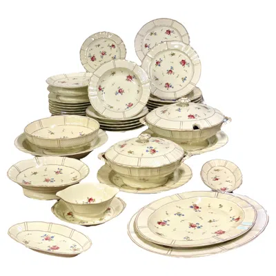 Pre-owned Bernardaud Limoges  62 Pieces Fine Faience Dinner Service In White