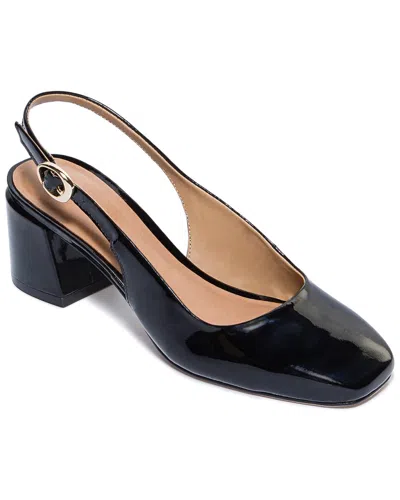 Bernardo Alexia Leather Pump