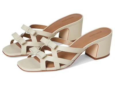 Bernardo Burgo In Neutral