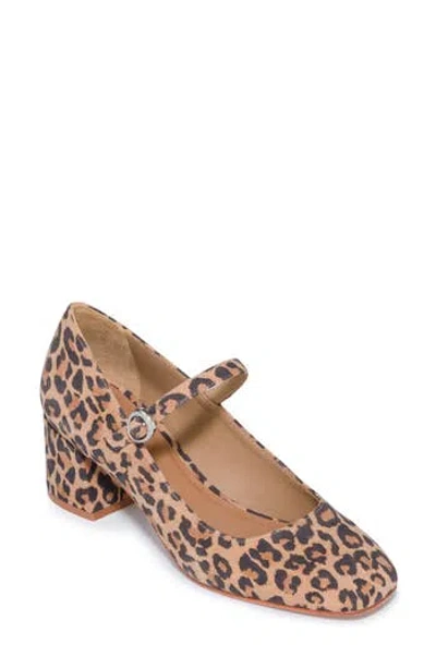 Bernardo Footwear Ancona Block Heel Mary Jane Pump