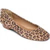Bernardo Footwear Eloisa Flat In Brown