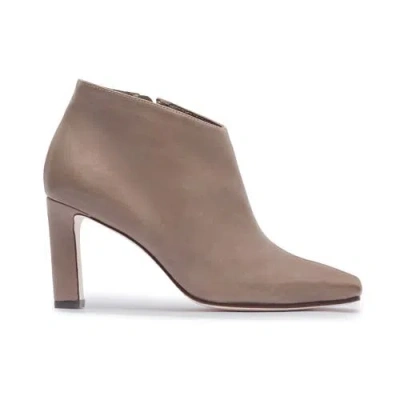 Bernardo Footwear Garda Ankle Bootie In Brown