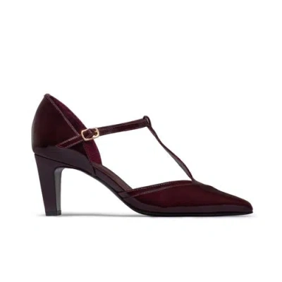 Bernardo Footwear Gianna T-strap Pump In Chocolate Wine