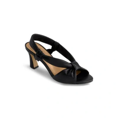 Bernardo Footwear Novah Slingback Heel In Black