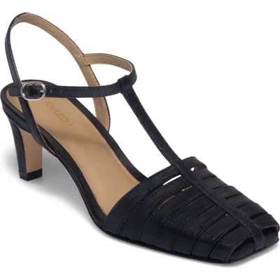 Bernardo Footwear Peoria Pump In Black