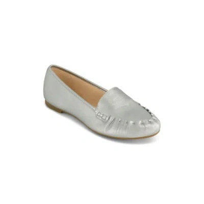 Bernardo Footwear Sage Moccasian Flat In Silver