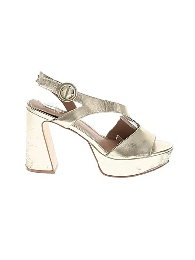 Pre-owned Bernardo Heels In Gold