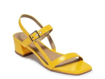 Bernardo Jinji Sandal In Yellow