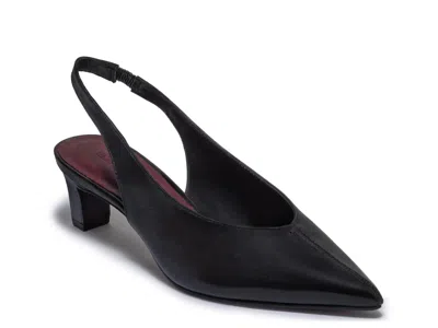 Bernardo Maude Pump In Black