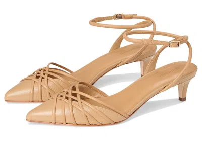 Bernardo Minu In Sand