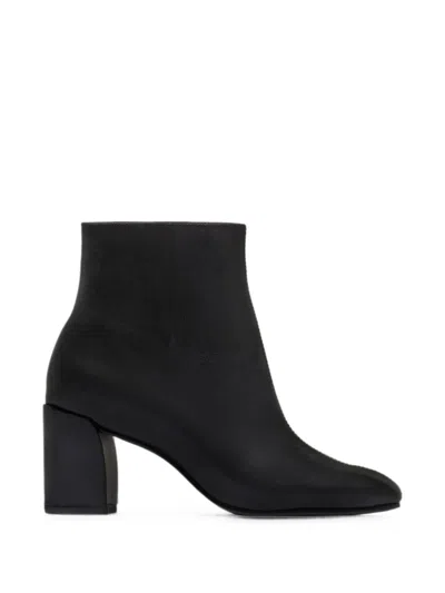 Bernardo Naomi Block-heel Ankle Boots In Black