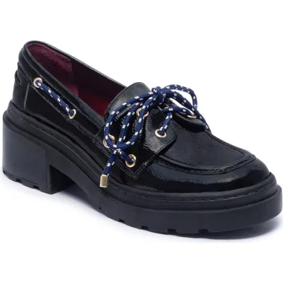 Bernardo Nico Boat Shoe In Black
