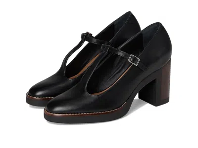 Bernardo Noto In Black