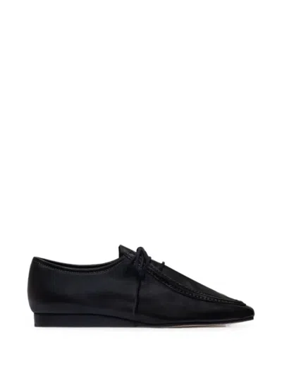 Bernardo Tate Square-toe Derby Shoes In Black