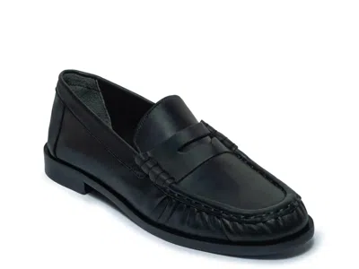 Bernardo Tilda Penny Loafer In Black