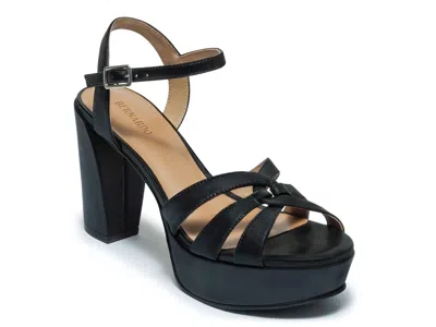 Bernardo Vittoria Platform Sandal In Black