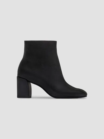 Bernardo Women's Naomi Ankle Boots In Black