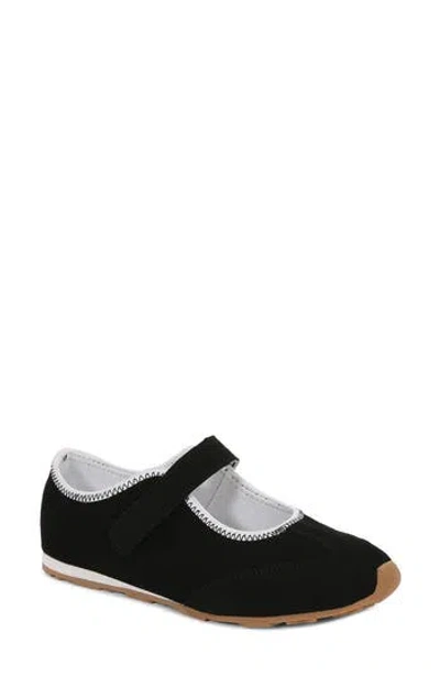 Berness Blessing Ballerina Sneaker In Black