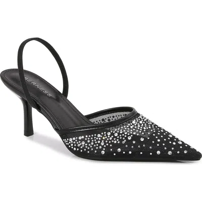 Berness Cara Rhinestone Mesh Pump In Black