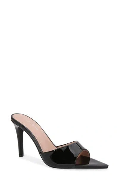 Berness Chelli Slide Sandal In Black