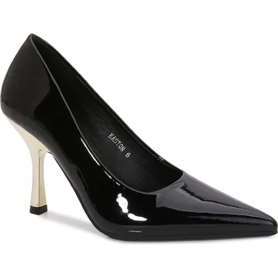 Berness Easton Pointed Toe Pump In Black