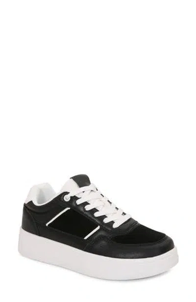 Berness Esme Platform Sneaker In Black