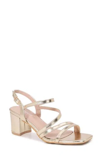 Berness Everlee Sandal In Gold