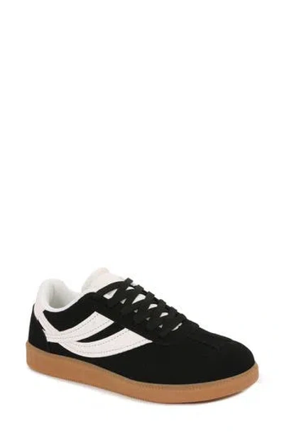 Berness Leticia Sneaker In Black