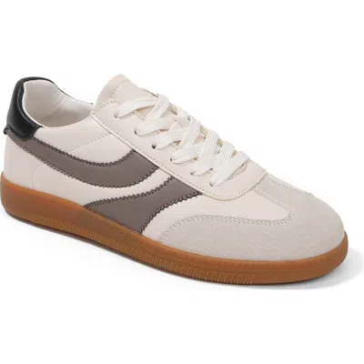 Berness Lilliann Gum Sole Sneaker In Multi