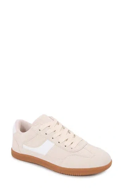 Berness Lily Gum Sole Sneaker In Sand