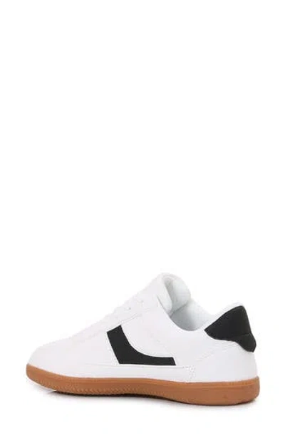 Berness Lily Gum Sole Sneaker In White
