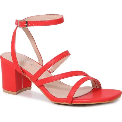 Berness Lotus Sandal In Red