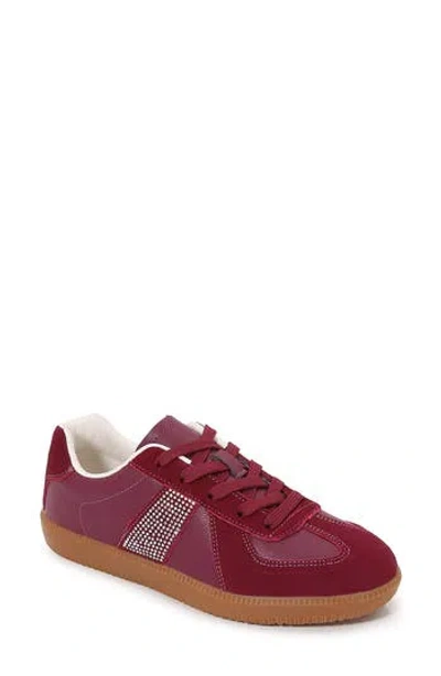 Berness Love Low Top Sneaker In Burgundy