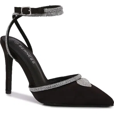 Berness Miranda Embellished Pump In Black