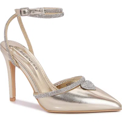 Berness Miranda Embellished Pump In Gold