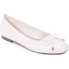 Berness Olesia Bow Flat In White