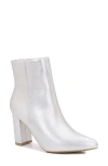 Berness Sara Metallic Boot In Silver