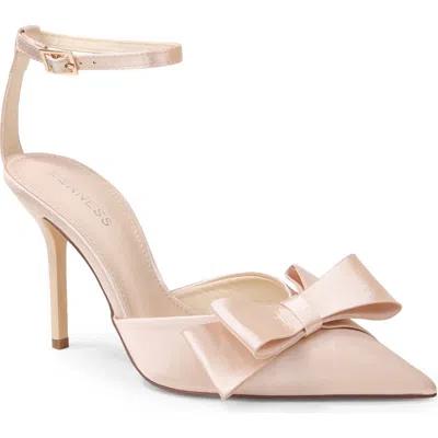 Berness Tulip D'orsay Pump In Beige
