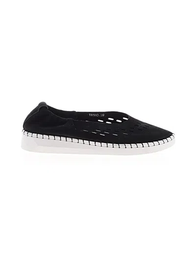 Pre-owned Bernie Mev Flats In Black