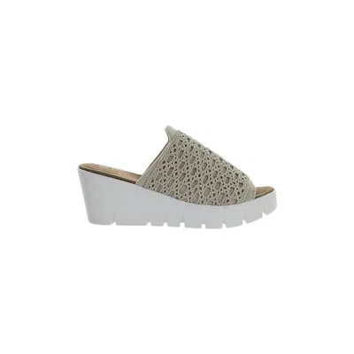 Bernie Mev Women's Venti Crochet Wedge Sandal In Nude In Gray
