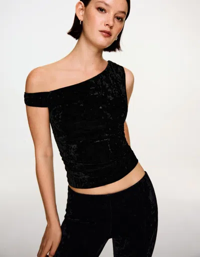 Bershka Asymmetric Velvet Effect T-shirt In Black