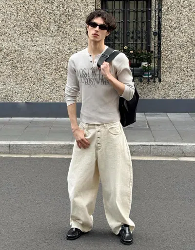 Bershka Barrel Jeans In Neutral