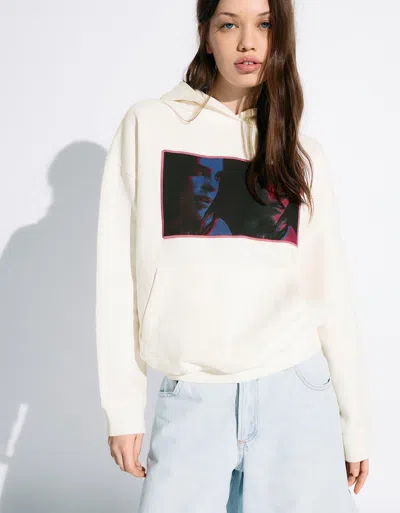 Bershka Billie Eilish Print Hood In Gray