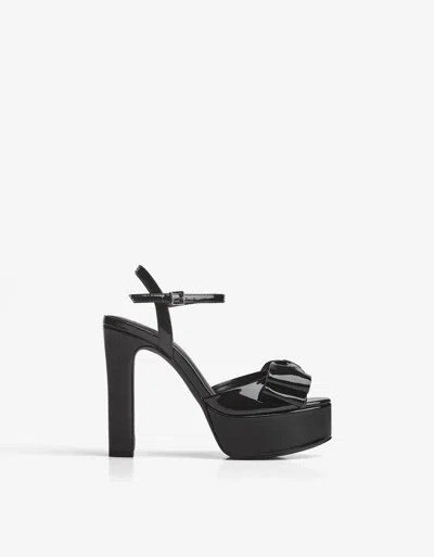 Bershka Bow Heel Shoe In Black