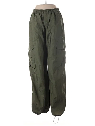 Pre-owned Bershka Cargo Pants In Green