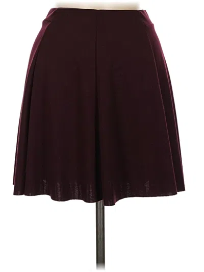 Pre-owned Bershka Casual Skirt In Burgundy