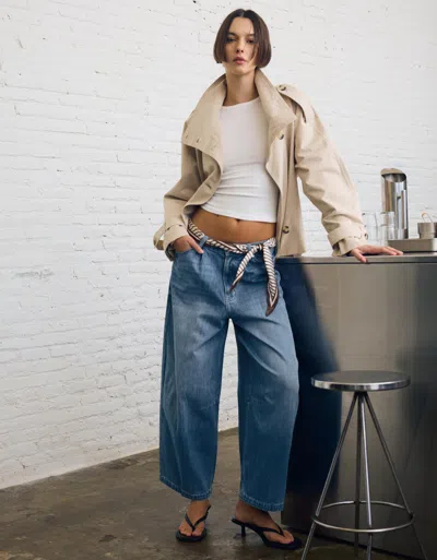 Bershka Cropped Barrel Jeans In Blue