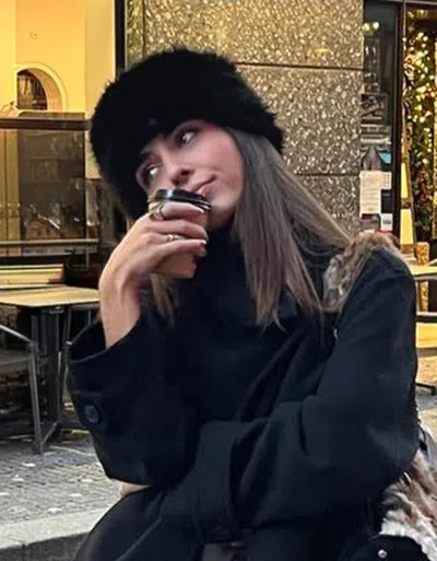 Bershka Faux Fur Hat In Black