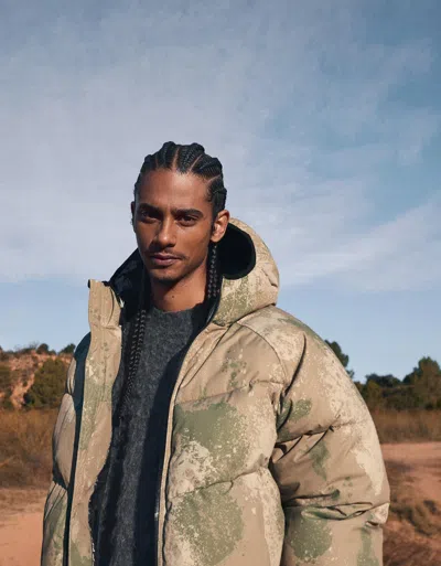 Bershka Hooded Puffer Jacket In Green